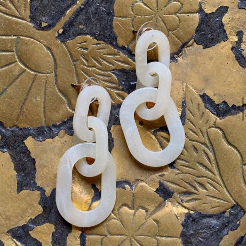 Chain Earrings 🤍